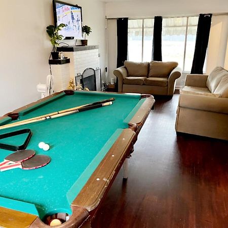 Willa Vintage - 3 Bed House - North Surrey - Ping-Pong And Pool Table - Tv Cable Zewnętrze zdjęcie