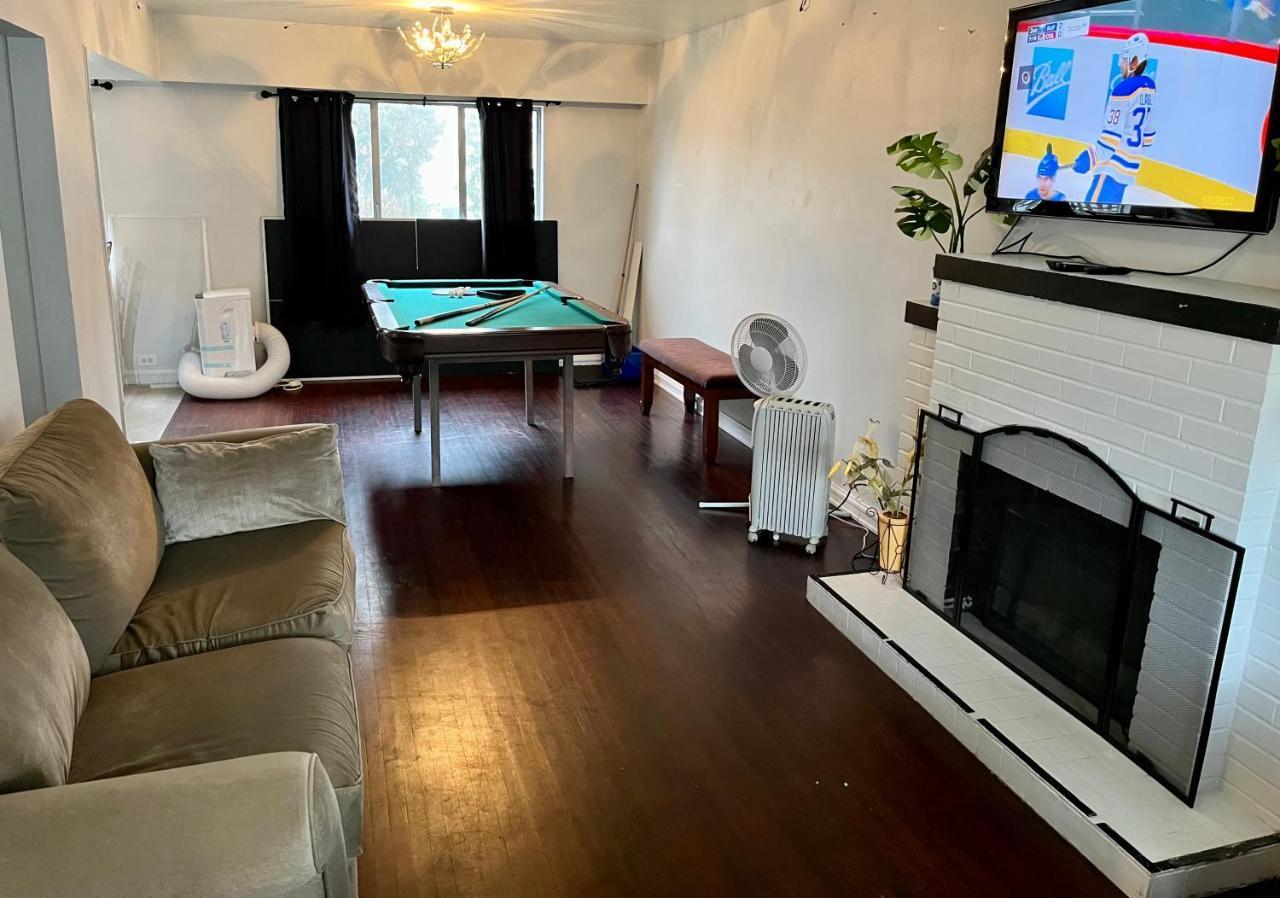 Willa Vintage - 3 Bed House - North Surrey - Ping-Pong And Pool Table - Tv Cable Zewnętrze zdjęcie